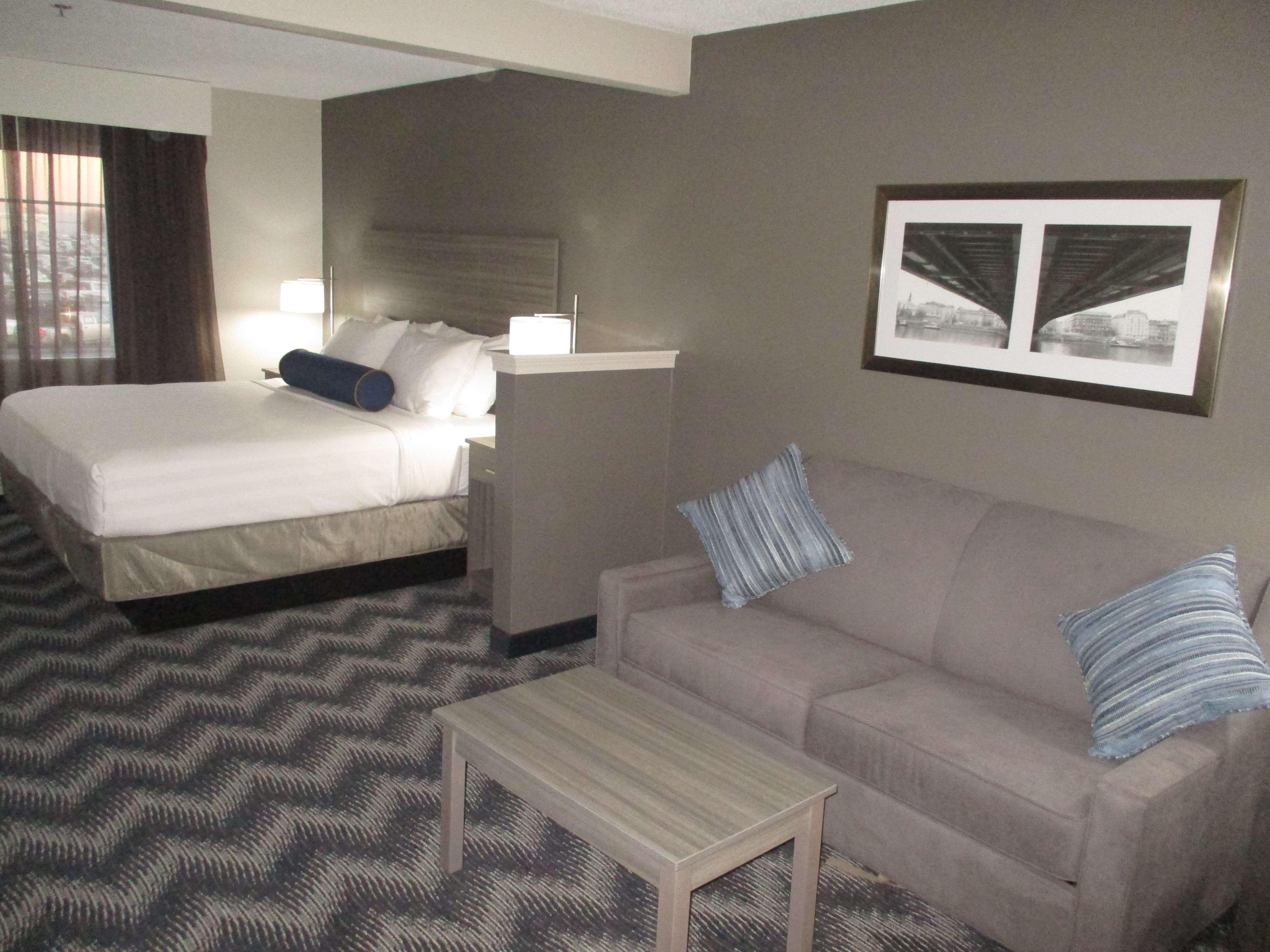 Best Western Salinas Valley Inn & Suites Экстерьер фото