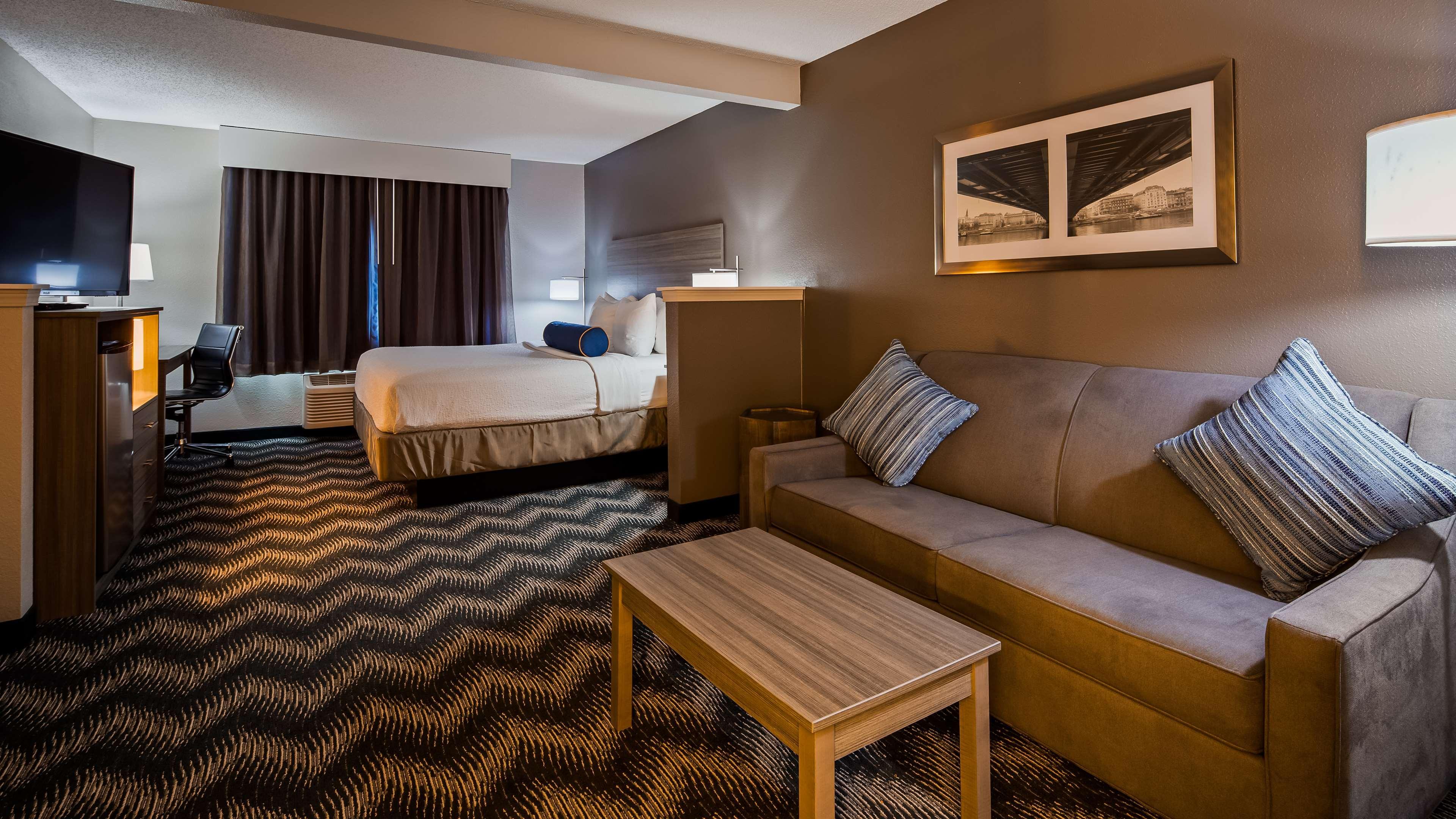Best Western Salinas Valley Inn & Suites Экстерьер фото