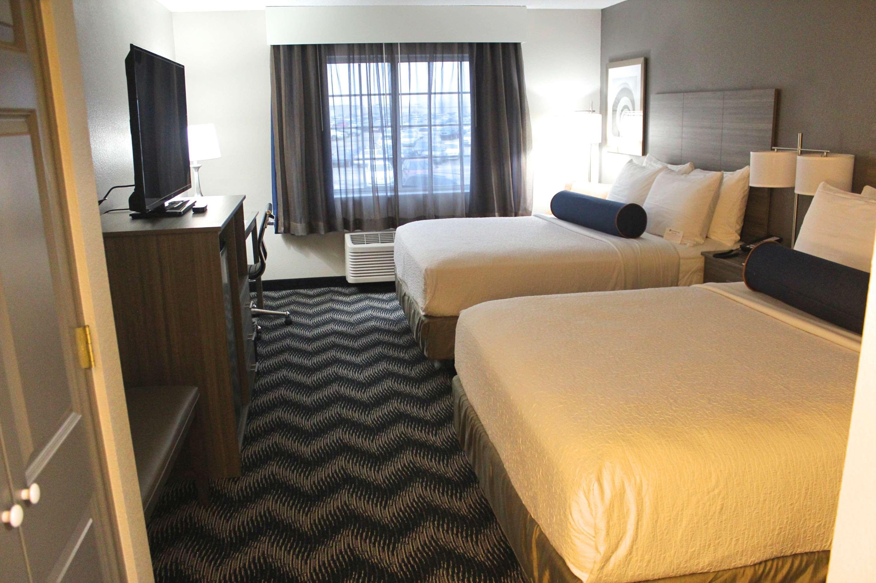 Best Western Salinas Valley Inn & Suites Экстерьер фото